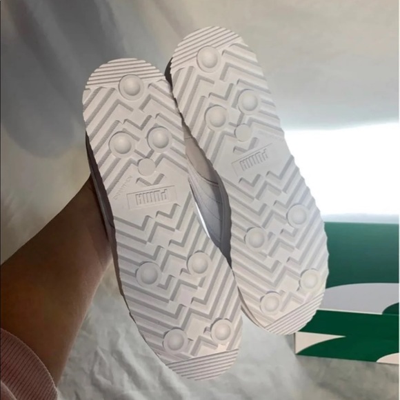 Puma Roma Amor Leather Platform Sneaker - Picture 5 of 8